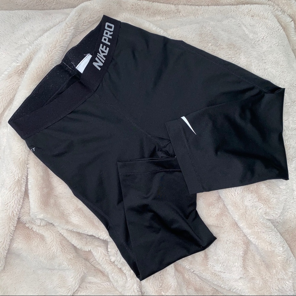 Nike Pro Capri leggings